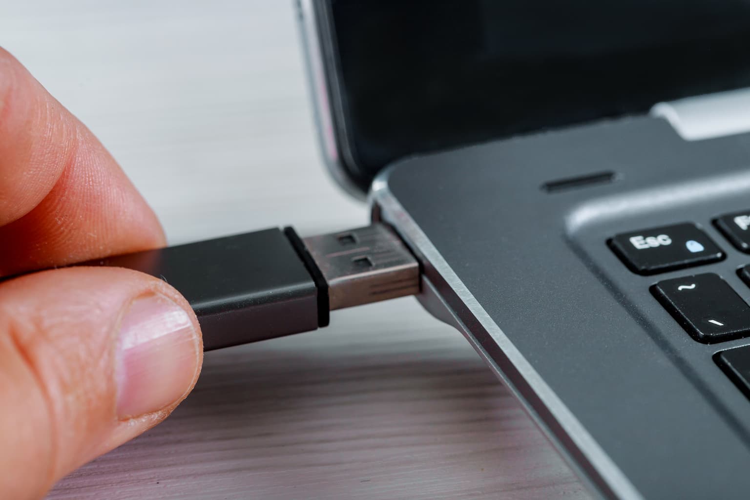 Flash Drives: How They Work and Why You Need Them